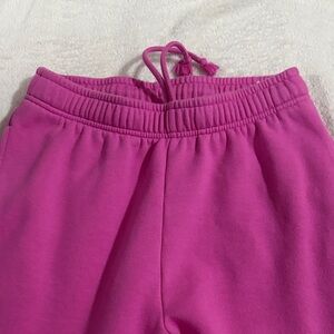 Woman’s pink cuffed sweatpants